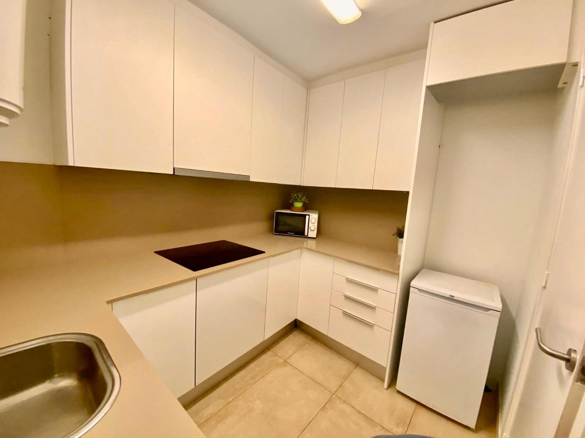 Suites Nuevas Con Bano Privado Frente Al Metro St Mwc Barcelona-Fira L'Hospitalet de Llobregat Exteriér fotografie
