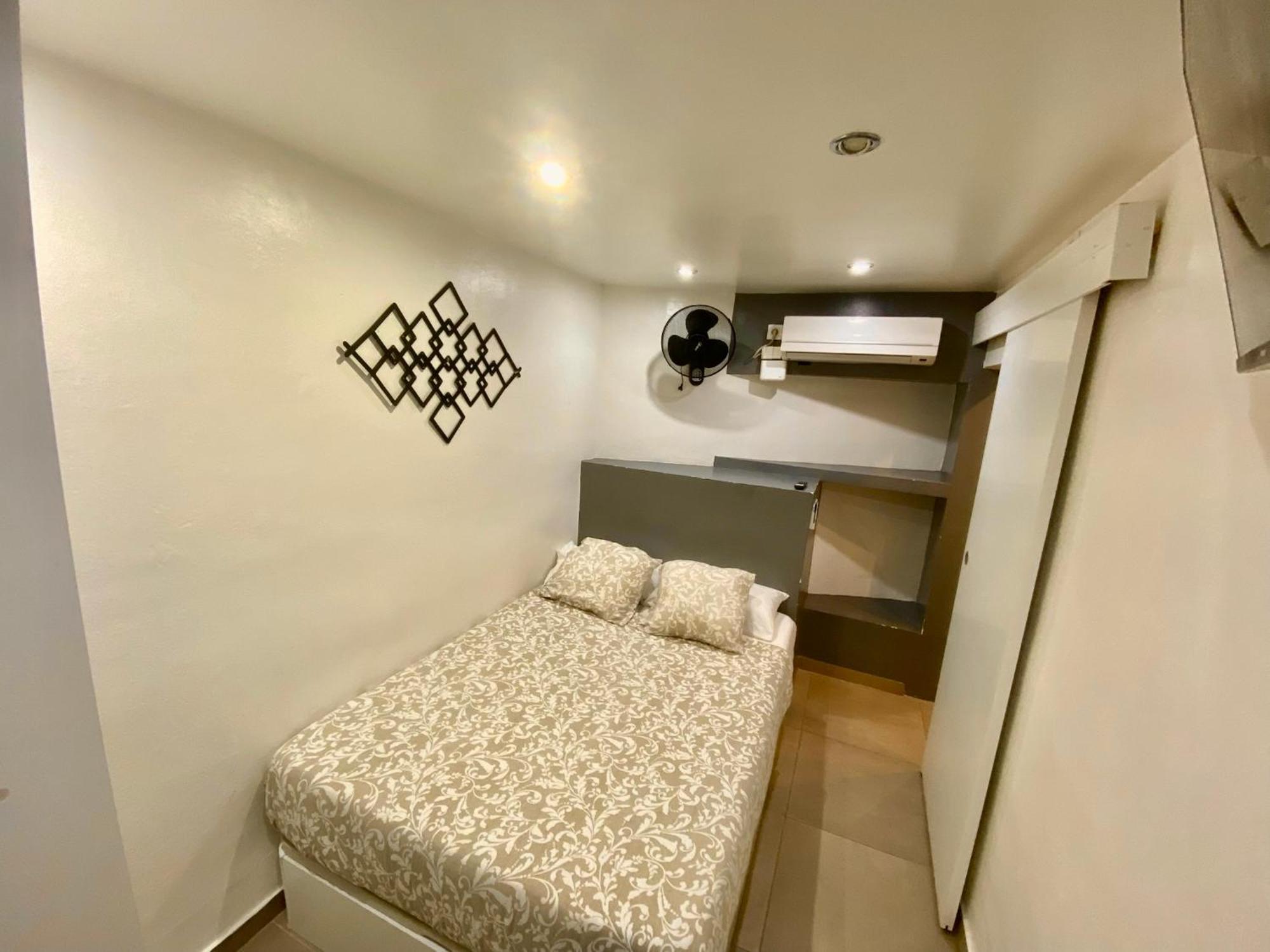 Suites Nuevas Con Bano Privado Frente Al Metro St Mwc Barcelona-Fira L'Hospitalet de Llobregat Exteriér fotografie