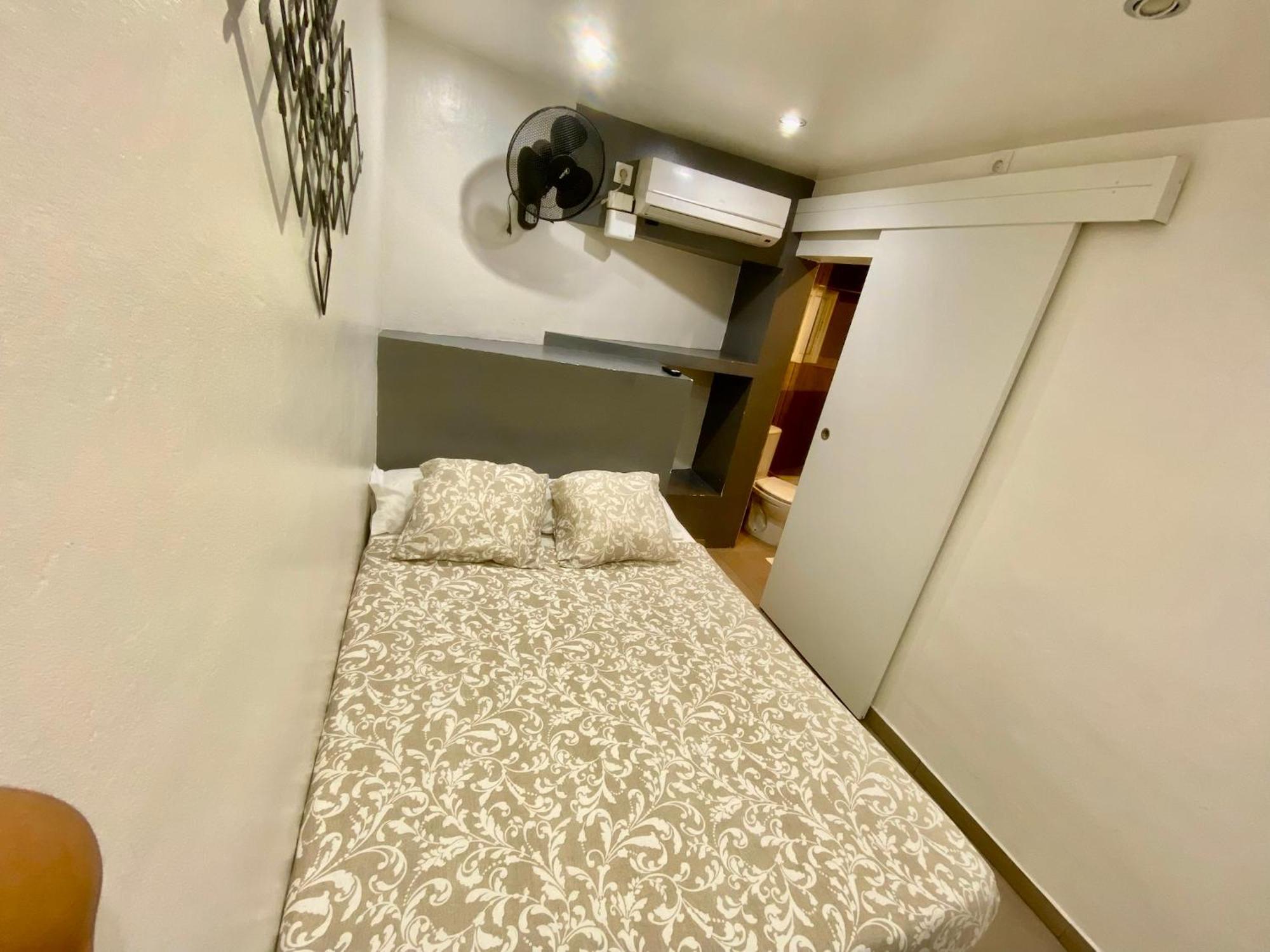Suites Nuevas Con Bano Privado Frente Al Metro St Mwc Barcelona-Fira L'Hospitalet de Llobregat Exteriér fotografie