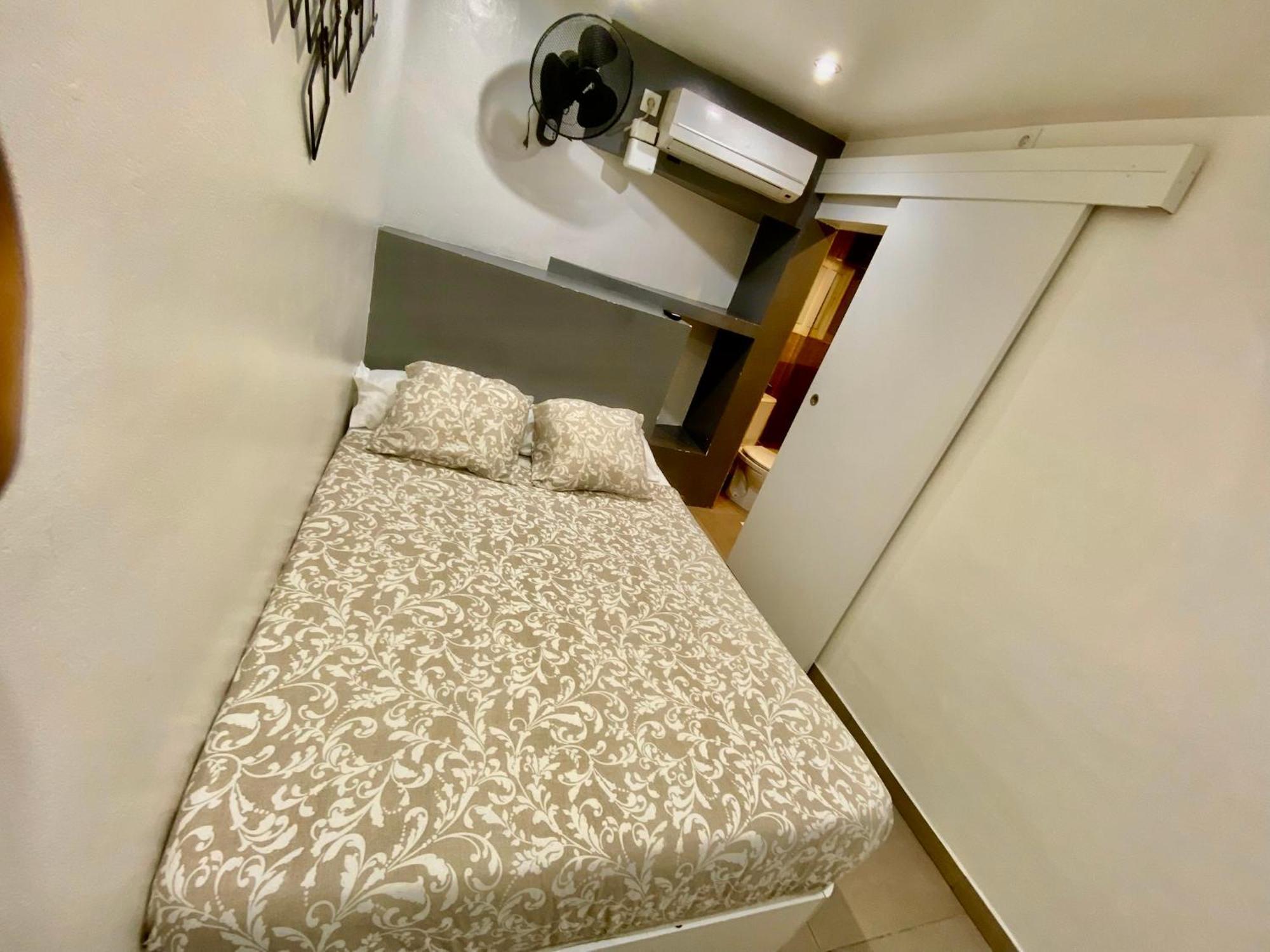 Suites Nuevas Con Bano Privado Frente Al Metro St Mwc Barcelona-Fira L'Hospitalet de Llobregat Exteriér fotografie